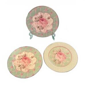 Set of 3 Two's Company Grandmillennial Shabby Chic Plastic Plates